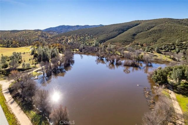 535 Calf Canyon Highway, Creston, CA 93432