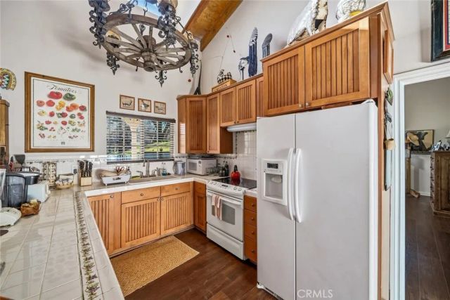 535 Calf Canyon Highway, Creston, CA 93432