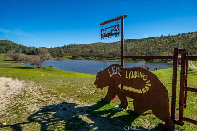 535 Calf Canyon Highway, Creston, CA 93432