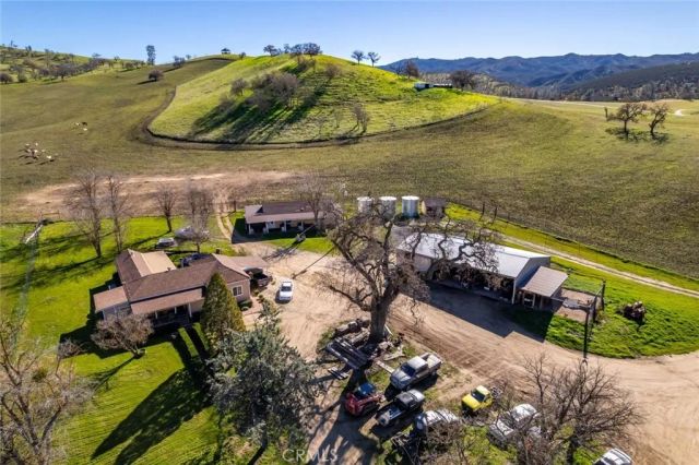 535 Calf Canyon Highway, Creston, CA 93432