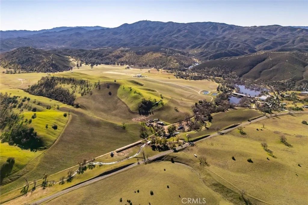 535 Calf Canyon Highway, Creston, CA 93432