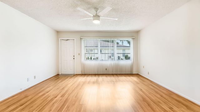 5091 LAKEFRONT Boulevard C, Delray Beach, FL 33484
