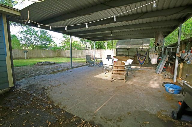4028 Avenue O, Santa Fe, TX 77510