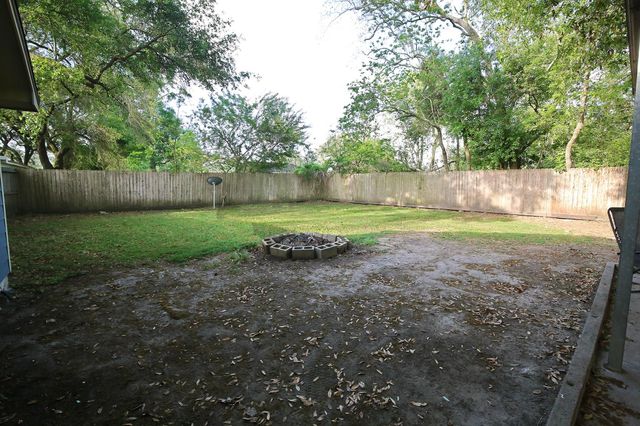 4028 Avenue O, Santa Fe, TX 77510