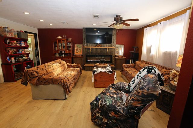 4028 Avenue O, Santa Fe, TX 77510