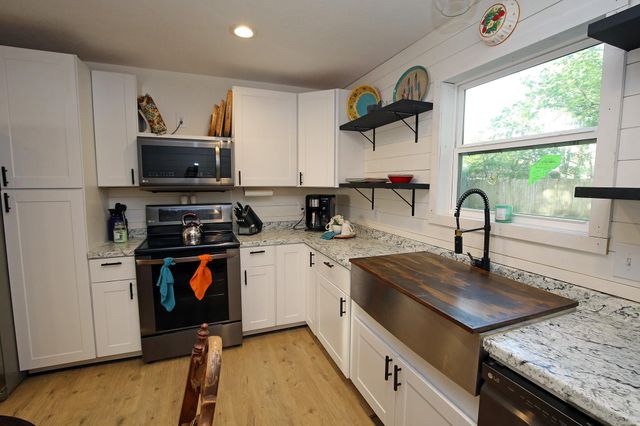 4028 Avenue O, Santa Fe, TX 77510