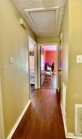 362 Bending Oaks Lane, Livingston, TX 77351