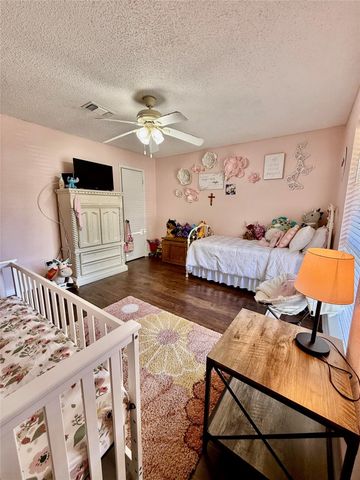 362 Bending Oaks Lane, Livingston, TX 77351