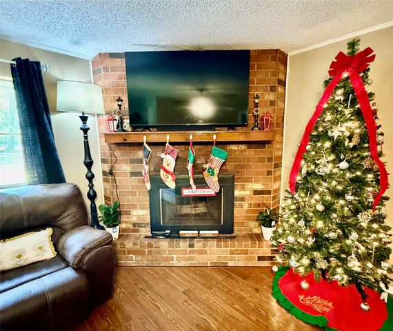 362 Bending Oaks Lane, Livingston, TX 77351