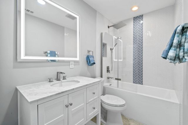 1004 Stillwater Drive, Jupiter, FL 33458