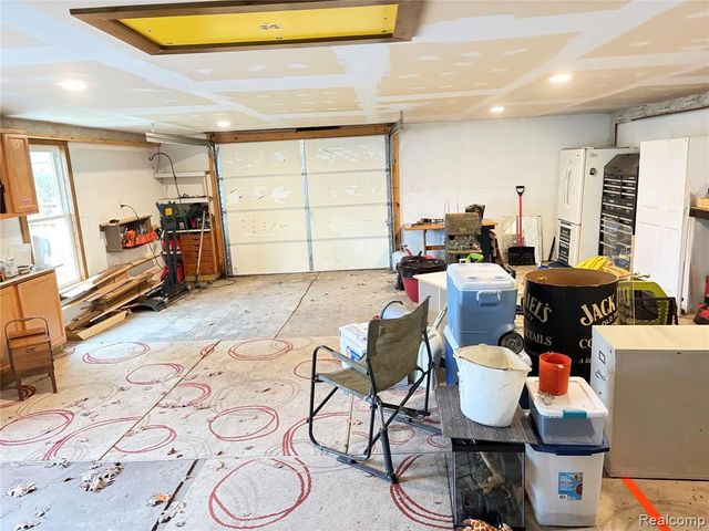 271 Hemlock Street, Gladwin, MI 48624