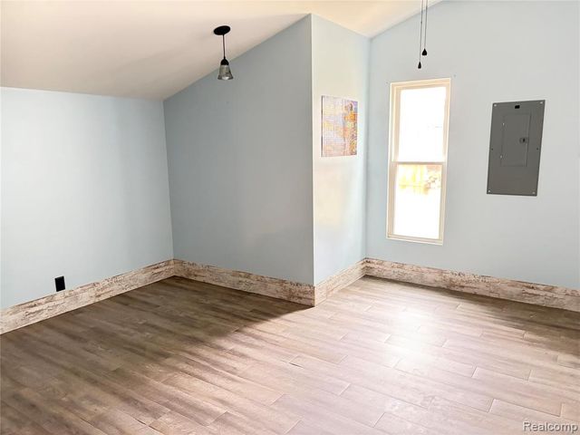 271 Hemlock Street, Gladwin, MI 48624