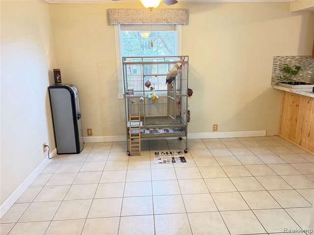 271 Hemlock Street, Gladwin, MI 48624