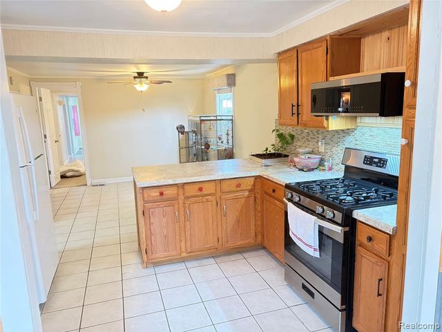 271 Hemlock Street, Gladwin, MI 48624