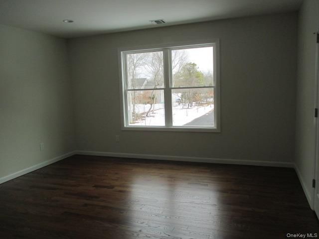 214 Donegan Avenue, East Patchogue, NY 11772