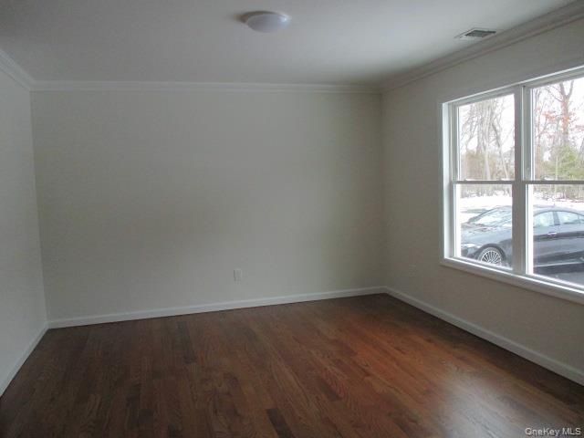 214 Donegan Avenue, East Patchogue, NY 11772