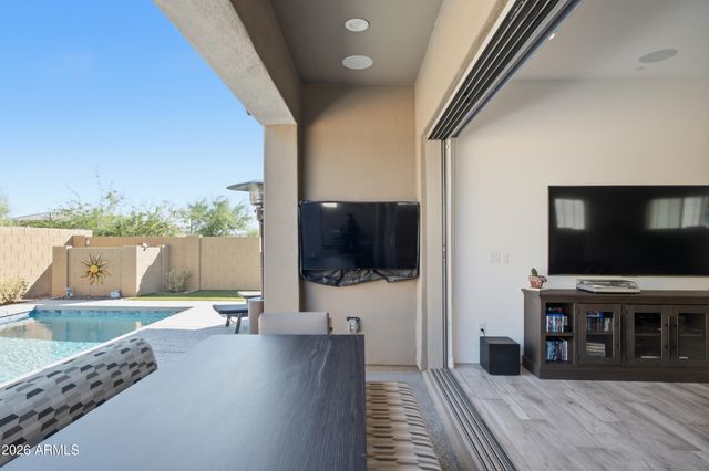 21641 N 59TH Street, Phoenix, AZ 85054