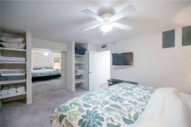4425 Whitsett, Studio City, CA 91604