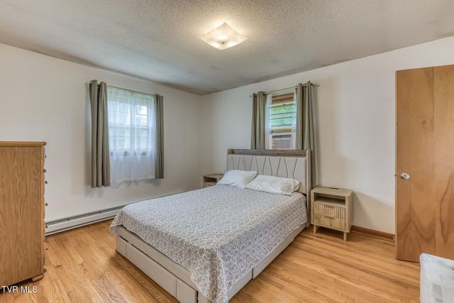 1476 Southside Road, Elizabethton, TN 37643
