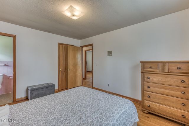 1476 Southside Road, Elizabethton, TN 37643
