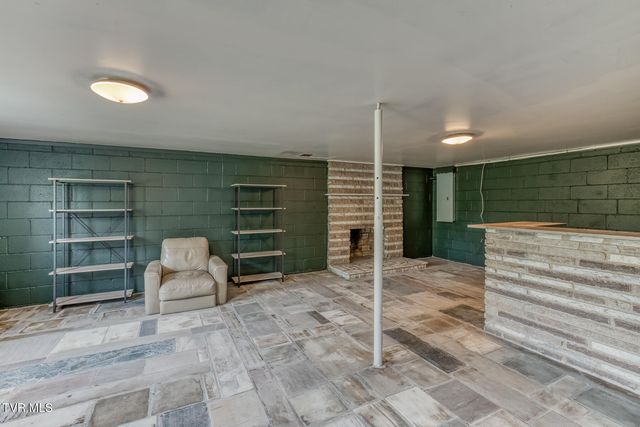 1476 Southside Road, Elizabethton, TN 37643