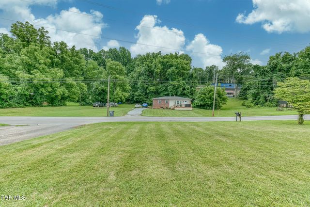 1476 Southside Road, Elizabethton, TN 37643