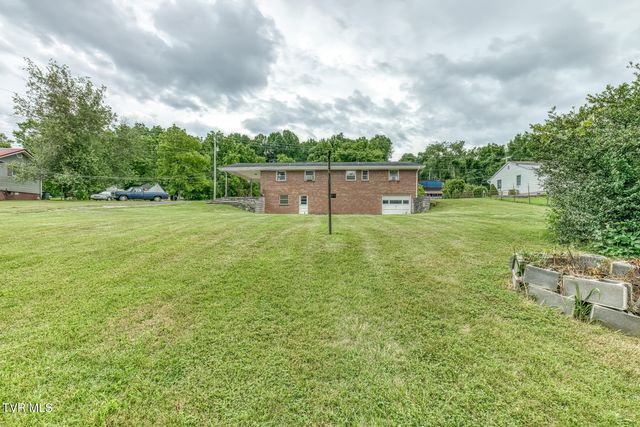 1476 Southside Road, Elizabethton, TN 37643