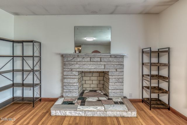 1476 Southside Road, Elizabethton, TN 37643