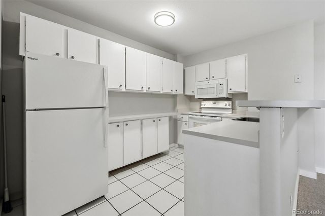 480 S Marion Parkway 902, Denver, CO 80209