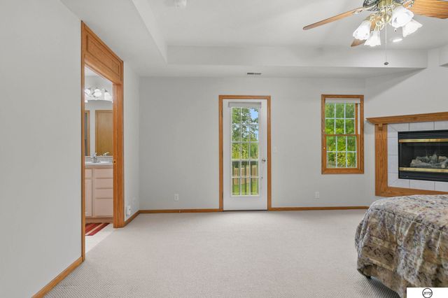 9360 Benziger Drive, Lincoln, NE 68526