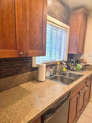 5233 Buena Vista Ave, Fair Oaks, CA 95628