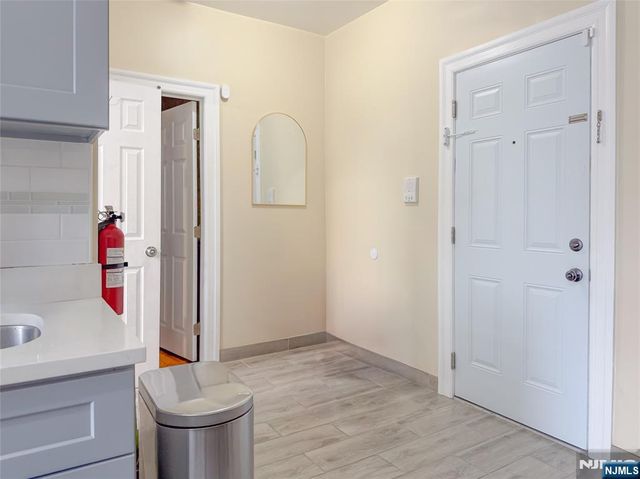 523-25 34th Street D1, Union City, NJ 07087