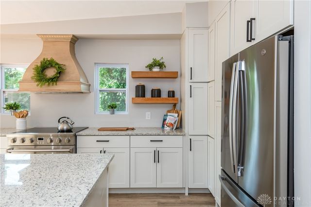 1948 Grange Hall Road, Beavercreek, OH 45432