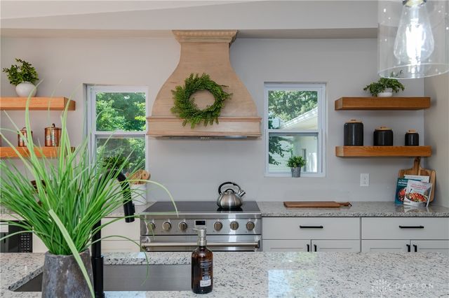 1948 Grange Hall Road, Beavercreek, OH 45432