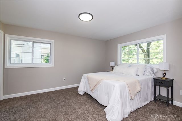 1948 Grange Hall Road, Beavercreek, OH 45432