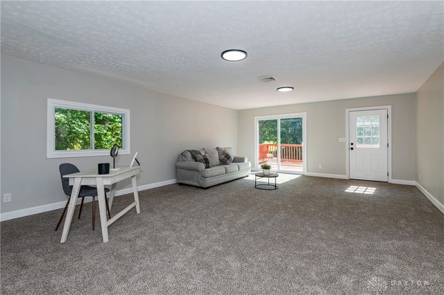1948 Grange Hall Road, Beavercreek, OH 45432