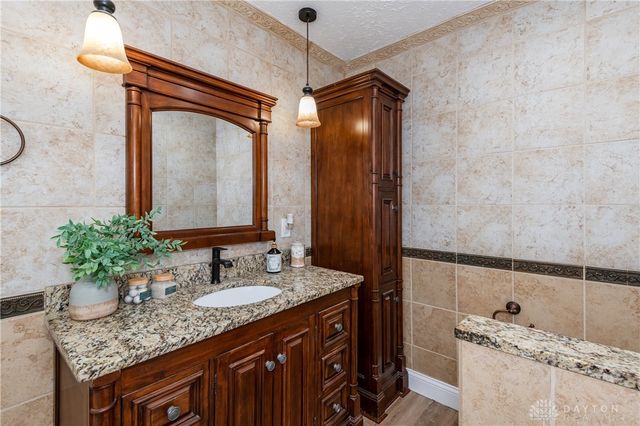 1948 Grange Hall Road, Beavercreek, OH 45432