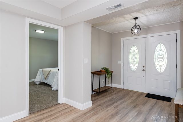 1948 Grange Hall Road, Beavercreek, OH 45432