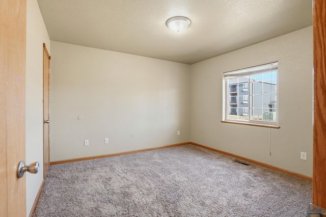 715 OLD CAVALRY RD, Box Elder, SD 57719