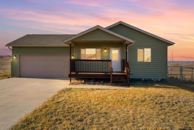 715 OLD CAVALRY RD, Box Elder, SD 57719