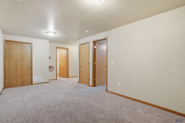 715 OLD CAVALRY RD, Box Elder, SD 57719