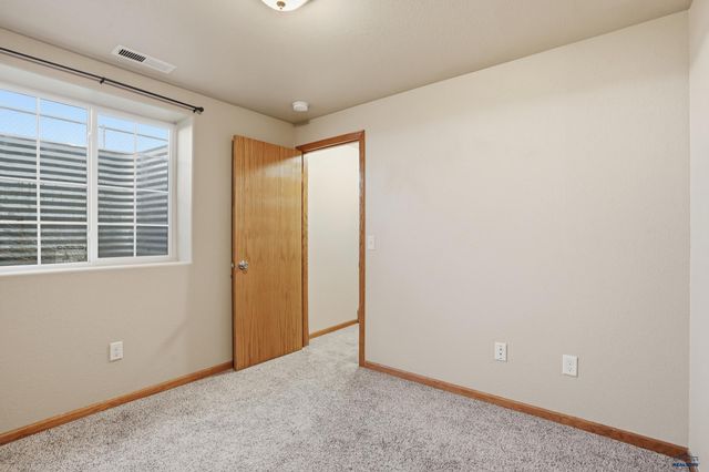 715 OLD CAVALRY RD, Box Elder, SD 57719