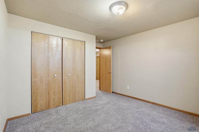 715 OLD CAVALRY RD, Box Elder, SD 57719