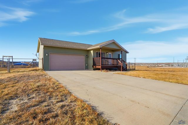 715 OLD CAVALRY RD, Box Elder, SD 57719
