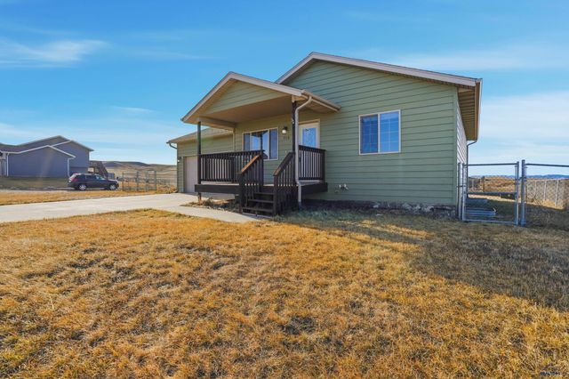 715 OLD CAVALRY RD, Box Elder, SD 57719
