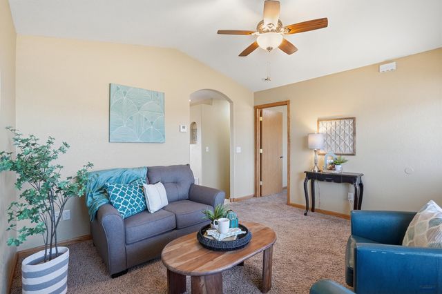 715 OLD CAVALRY RD, Box Elder, SD 57719