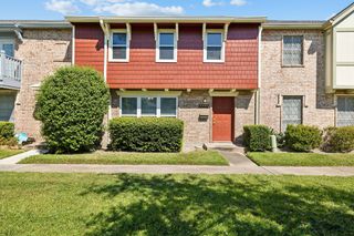2342 Triway Lane, Houston, TX 77043