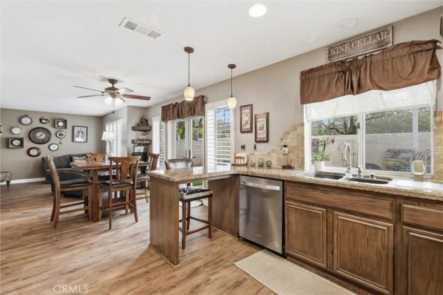 24 Calle Estero, Rancho Santa Margarita, CA 92688