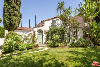 950 S Muirfield Road, Los Angeles, CA 90019