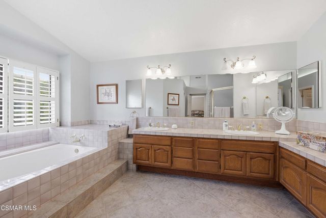 5367 Seneca Place, Simi Valley, CA 93063